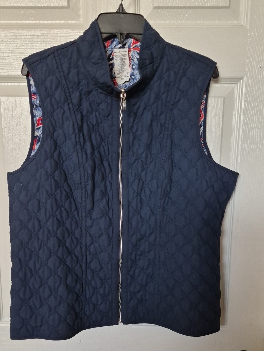 Alfred Dunner Navy Quilted Sleeveless Reversible Vest Size 16